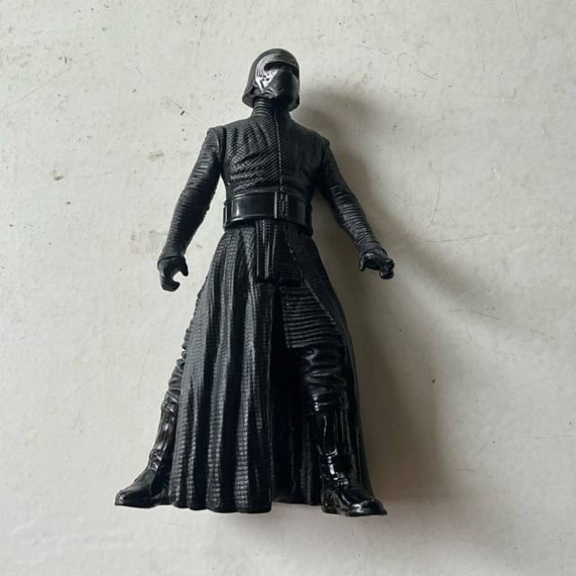 STAR WARS- KYLO REN Force Awakens