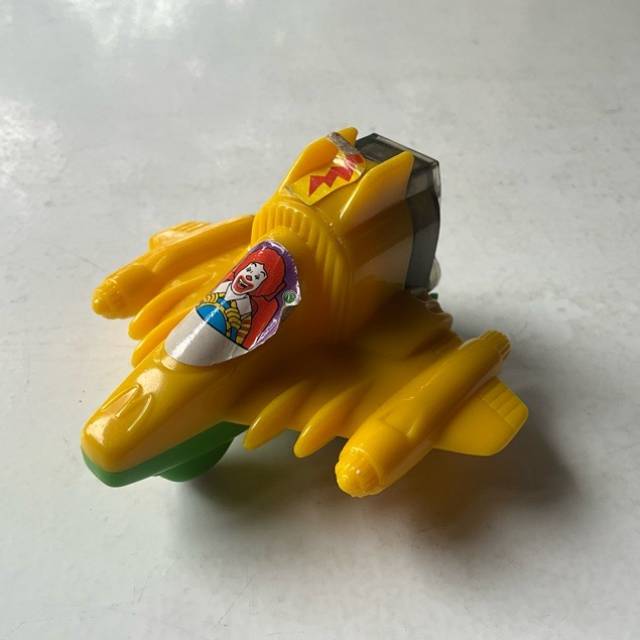 McDonald’s - 1996 Yellow Plane Ronald Mcdo...