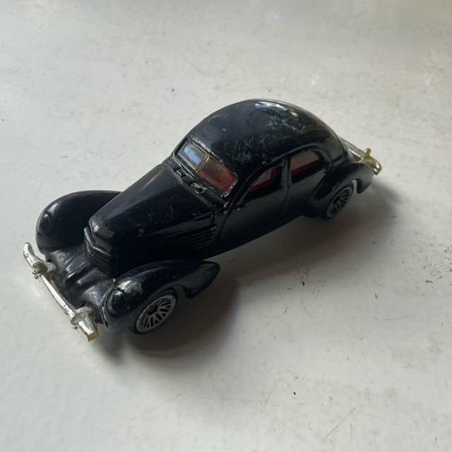 HL Black 36 Cord, 1997 China