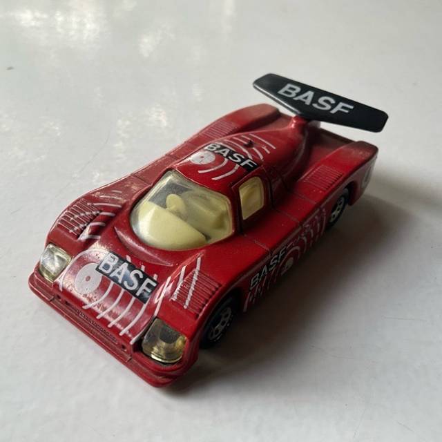 MB GROUP C RACER RED BASF 1984 (LYL 354)