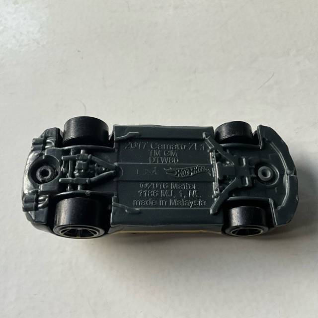 vintagetoy_52180.jpg