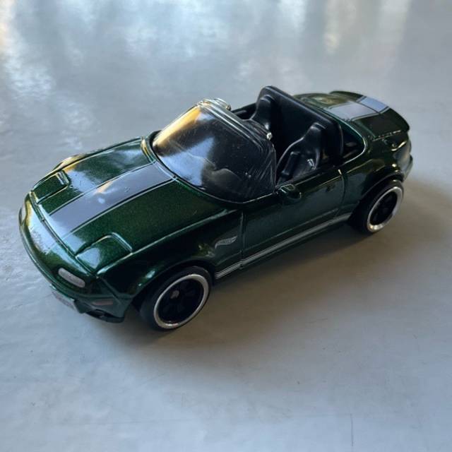 HL’91 Mazda MX-5 Miata Green FYB66 2018 Th...