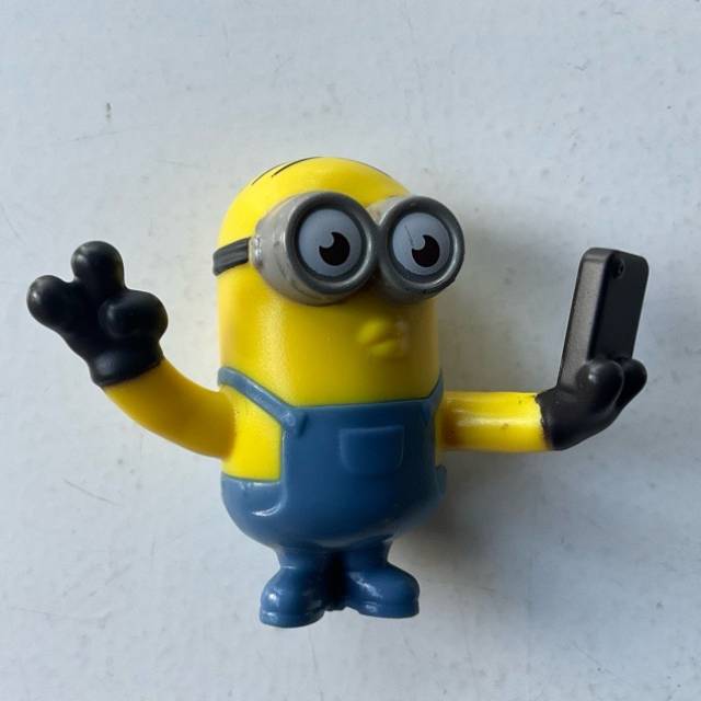 McDonald’s 2019 Selfie Dave Minion Figure...