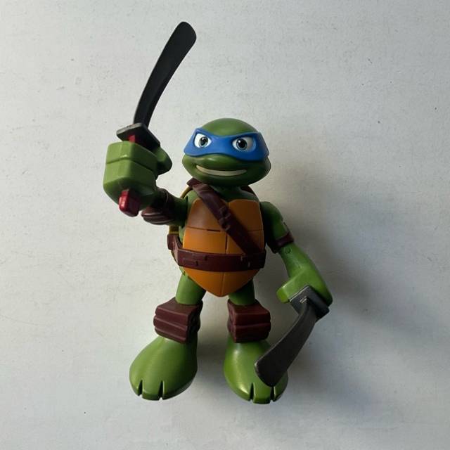 Viacom 2014 TMNT LEONARDO (16CM HEIGHT) Inte...