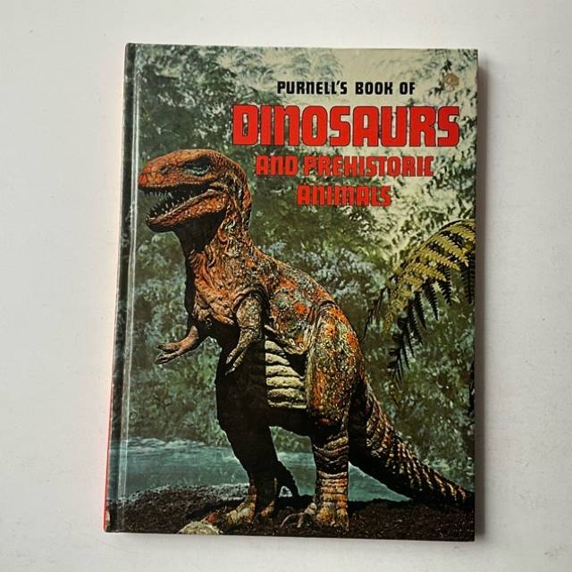 DINOSAURS AND PREHISTORIC ANIMALS 1979