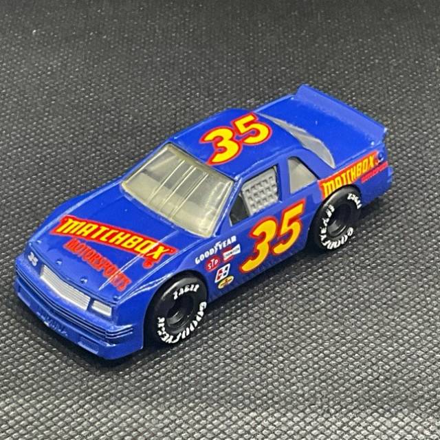 MB CHEVRLOT LUMINA Blue (35) 1990 GOODYEAR