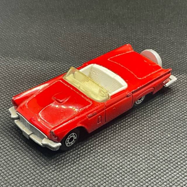 MB 1957 THUNDERBIRD Red 1982