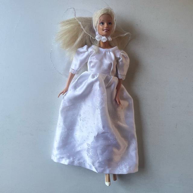 1998 Barbie With Wedding Dress
