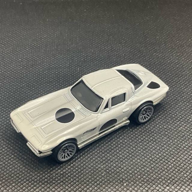 HL ‘64 Corvette Sting Ray White 2007 Malay...