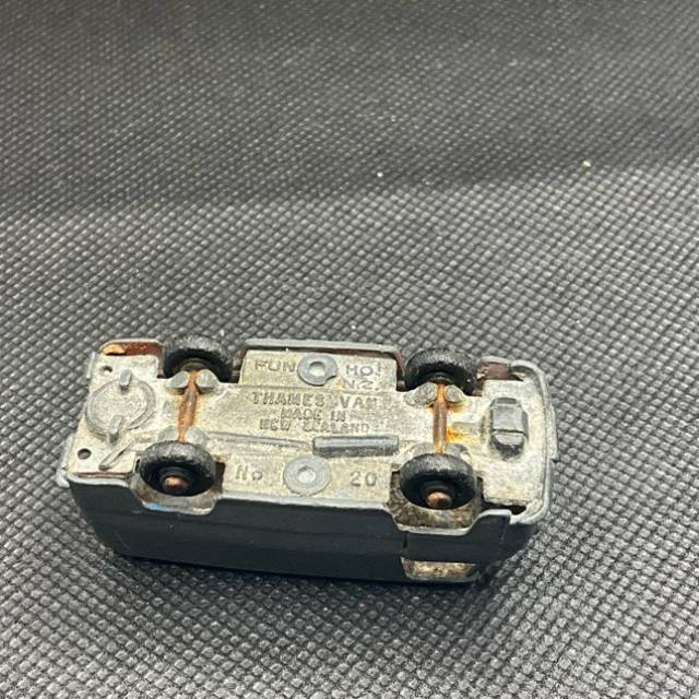 vintagetoy_55649.jpg