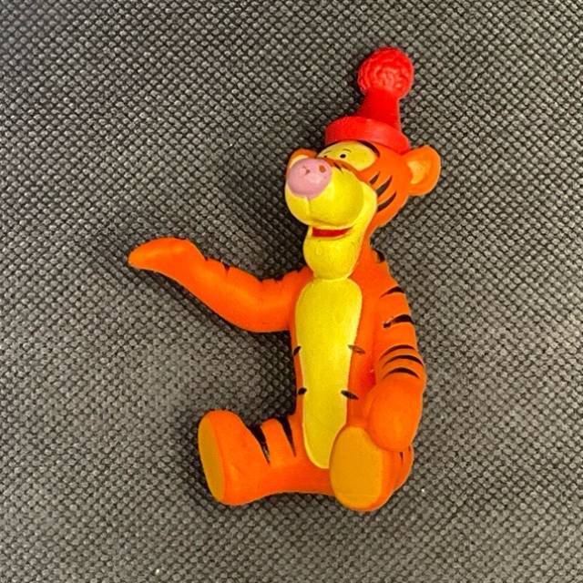 Disney Winnie the Pooh TIGGER pvc Figure
