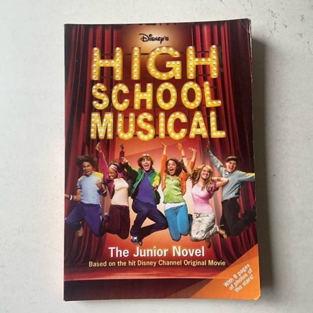 Disney HIGH SCHOOL MUSICAL 2006