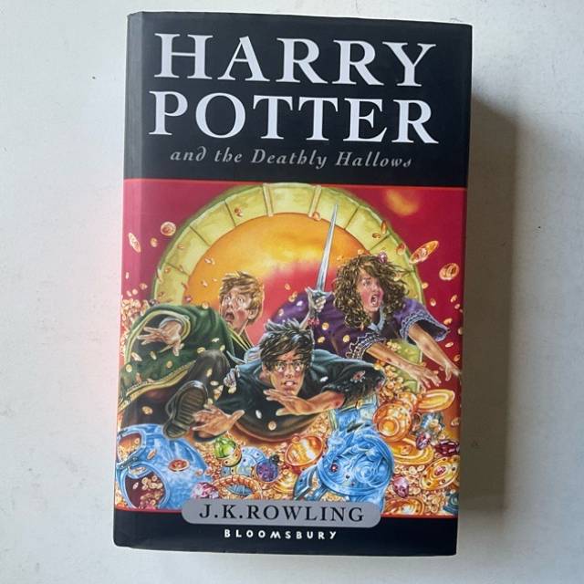 HARRY POTTER and the Deathly Hallows J K ROW...