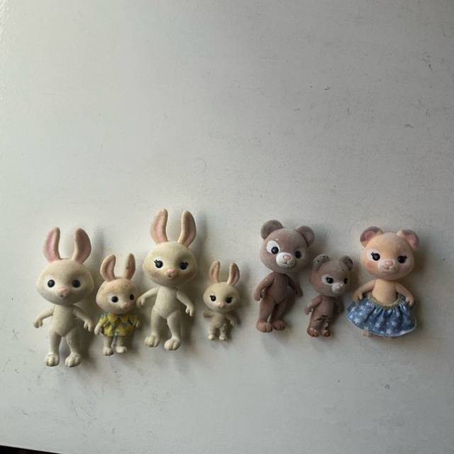Honey Bee Acres Critter Family, The McScampe...