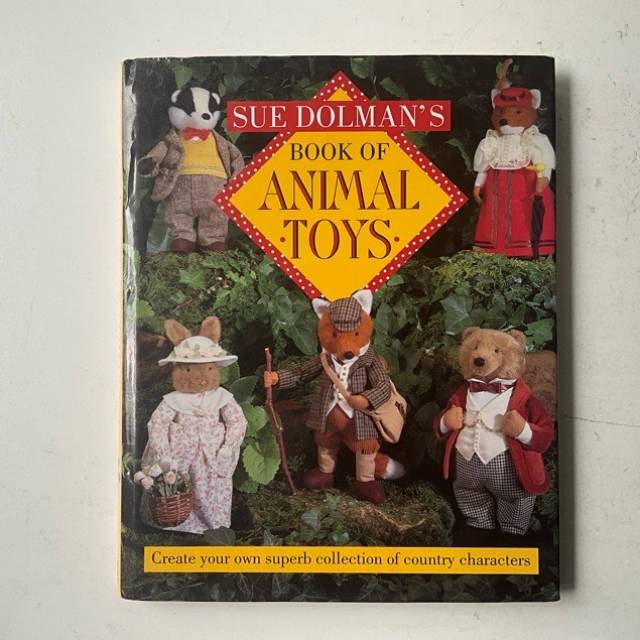 BOOK OF ANIMAL TOYS SUE DOLMAN’S 1994
