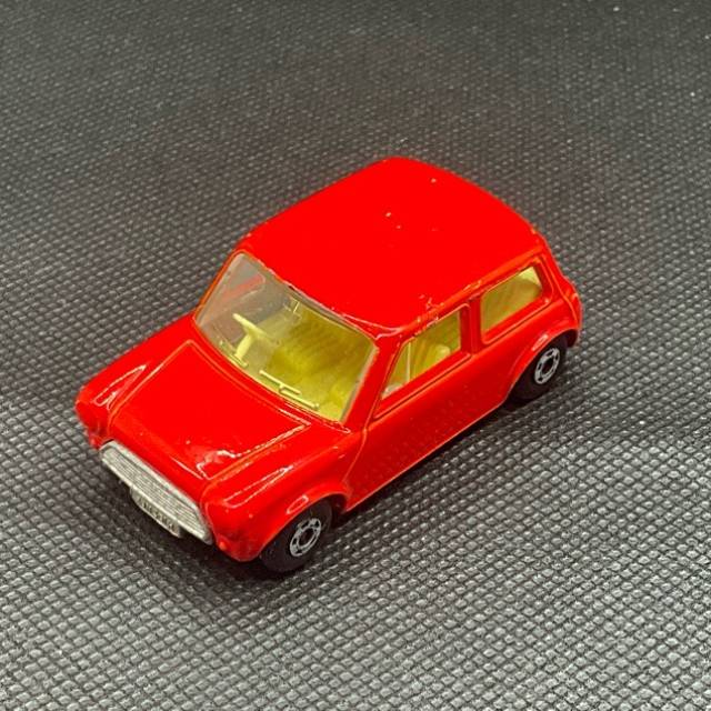 MB SUPERFAST MINI RACING Red No 29 1970