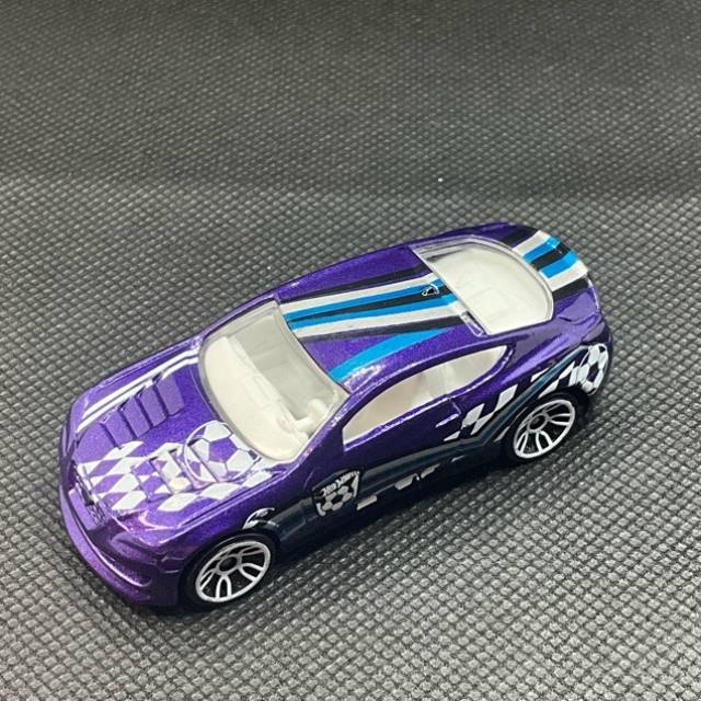 HL Hyundai Genesis Coupe Purple Football T97...