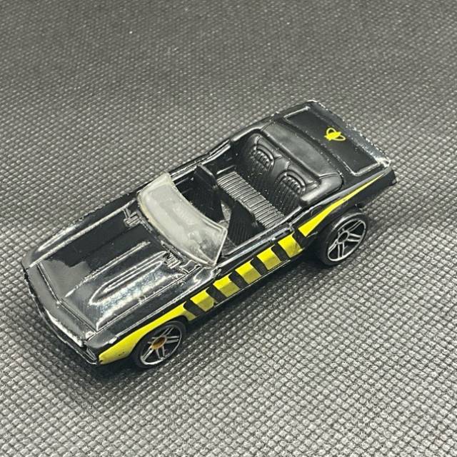 HL ‘69 CAMARO Black Yellow Bee Malaysia