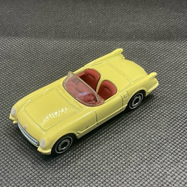 HL ‘55 CORVETTE Yellow 2012 Malaysia