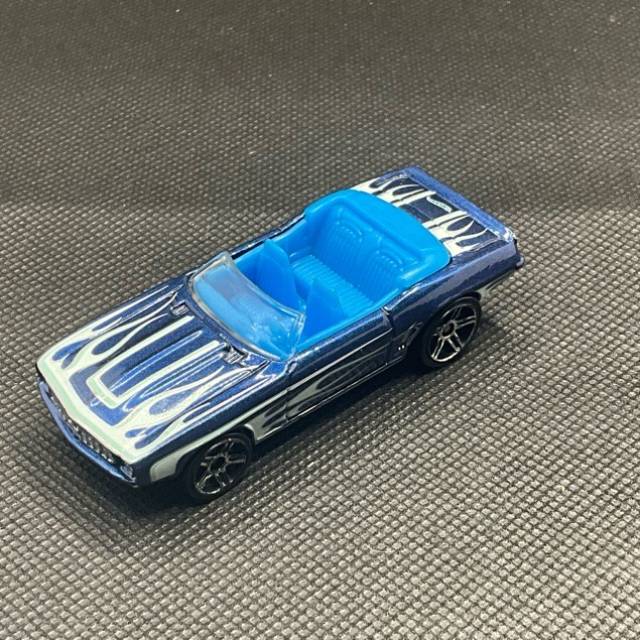 HL ‘69 CAMARO Convertible Blue with Flames...