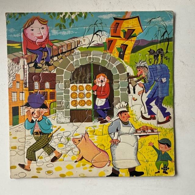 PUZZLE NURSERY RHYMES HUMPTY DUMPTY J13