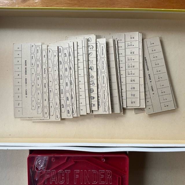 vintagetoy_56795.jpg