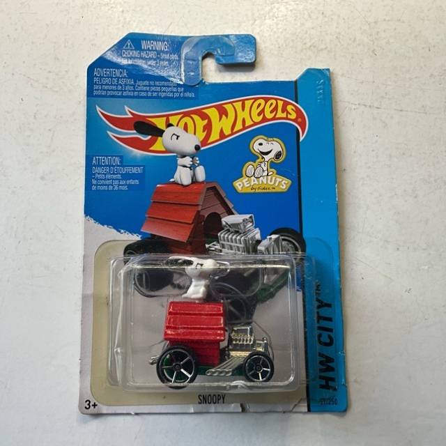 HW SNOOPY HW CITY 59 2013