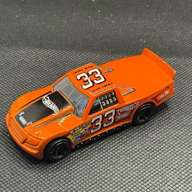 HL Circle Tracker Stock Car Orange (33) 2000...
