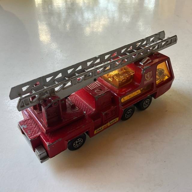 vintagetoy_58071.jpg