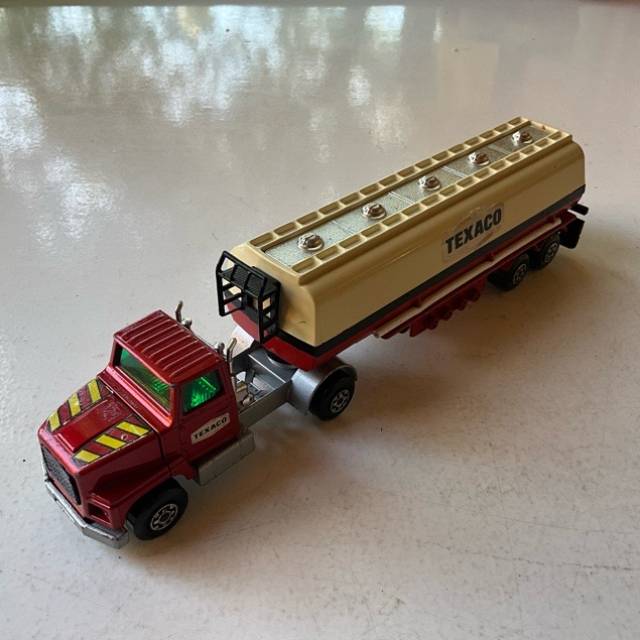 MB 1973 Super Kings K1618 Ford LTS Texaco Ta...