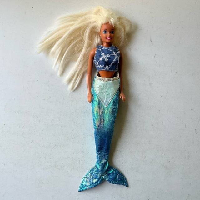 Barbie 1980s - With Mermaid base blonde Hair