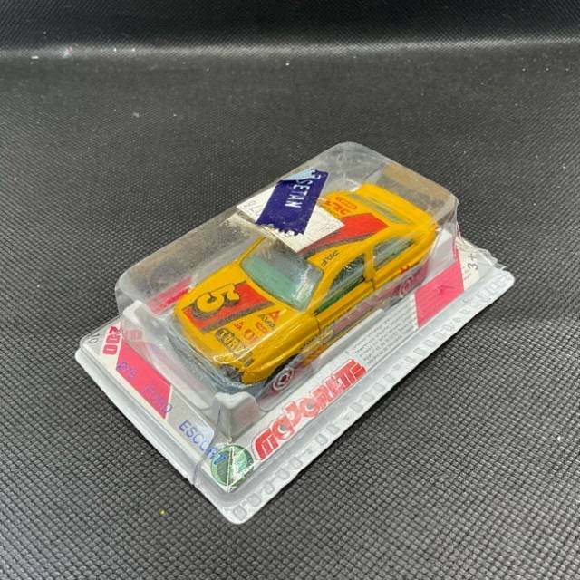 Majorette 275 FORD ESCORT