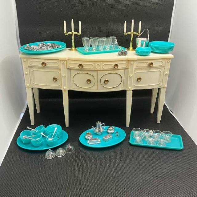 Marx Little Hostess Sideboard With Accessori...