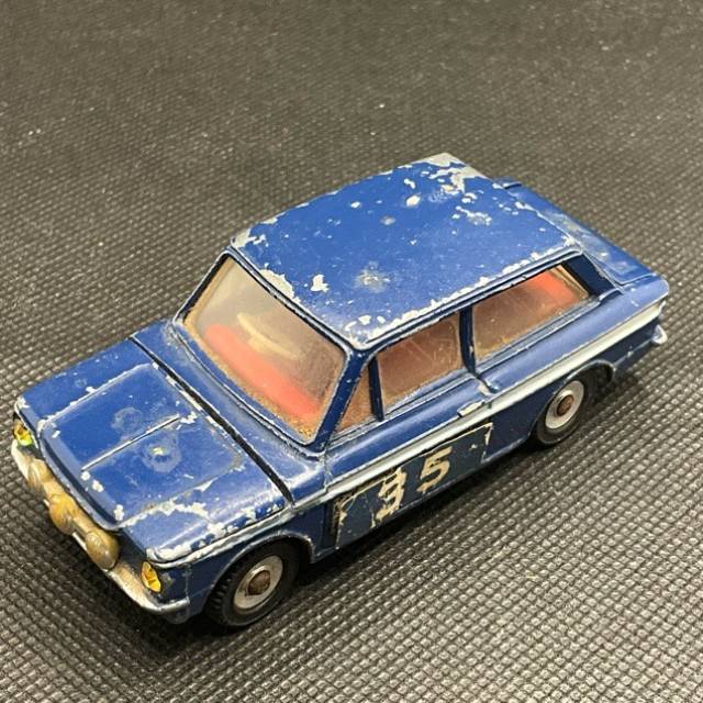DINKY TOYS 35 HILLMAN IMP