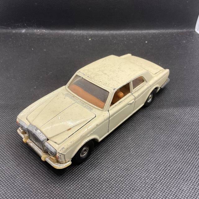 CORGI 136 ROLLS ROYCE CORNICHE CREAM