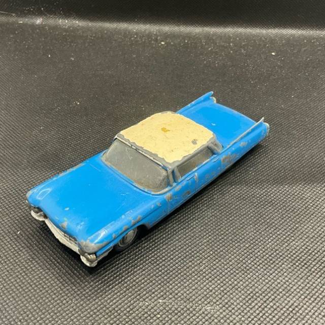 Lone Star Roadmasters Cadillac 62 Sedan Scal...