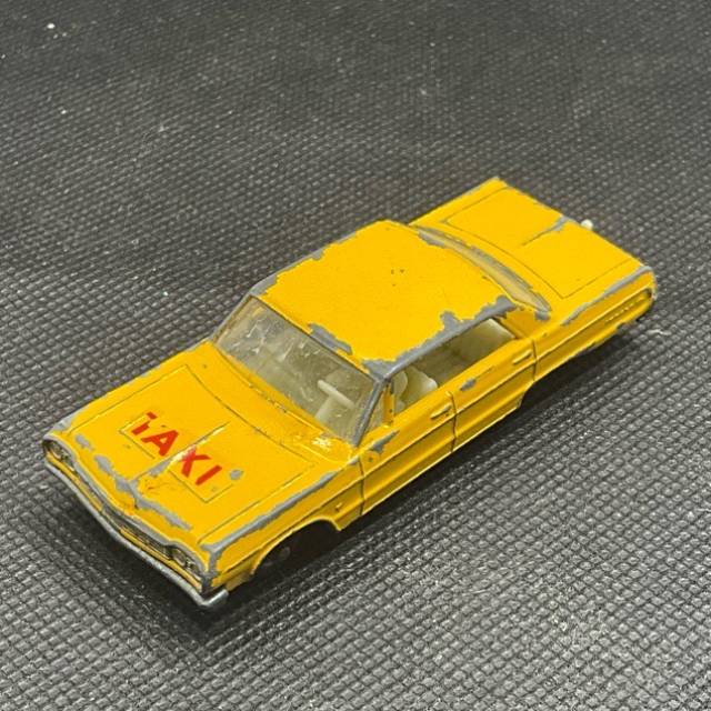 MB LESNEY CHEVROLET IMPALA Yellow TAXI No 20