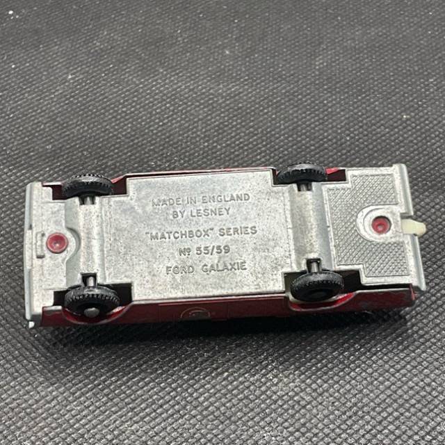 vintagetoy_60052.jpg