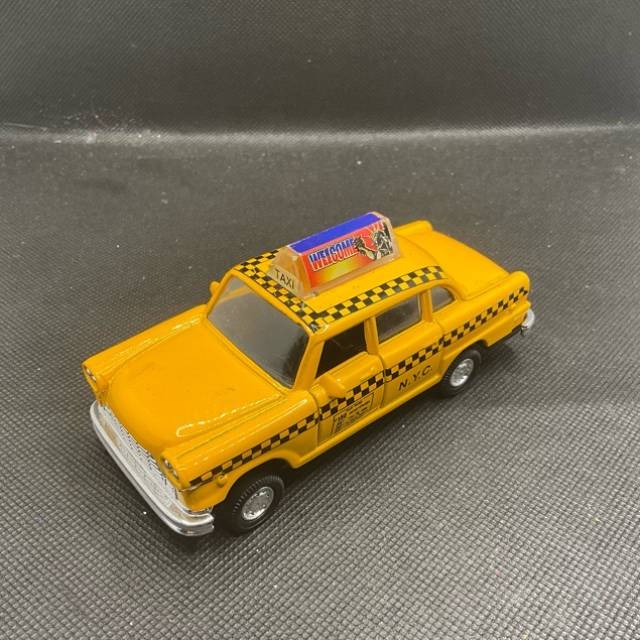 New York City Pull Back Checkered NYC Taxi C...