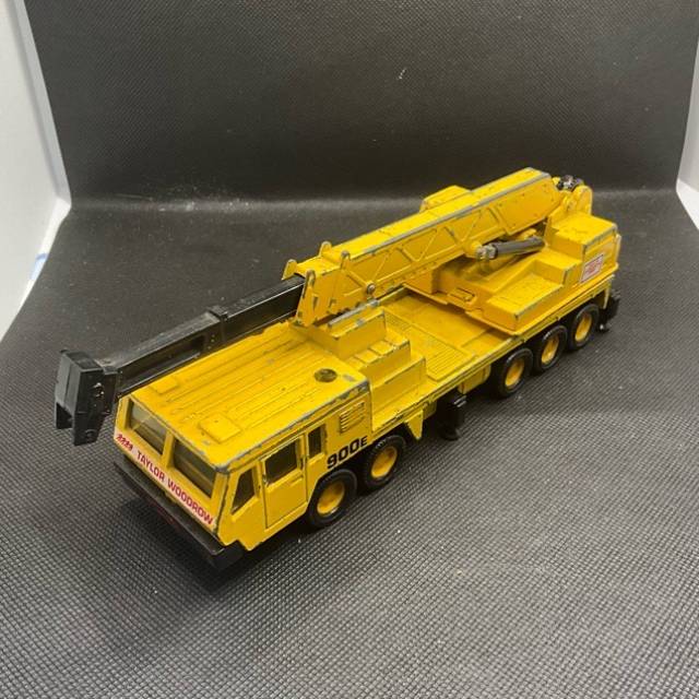 MB Superking K-114 Mobile Crane Yellow 1985