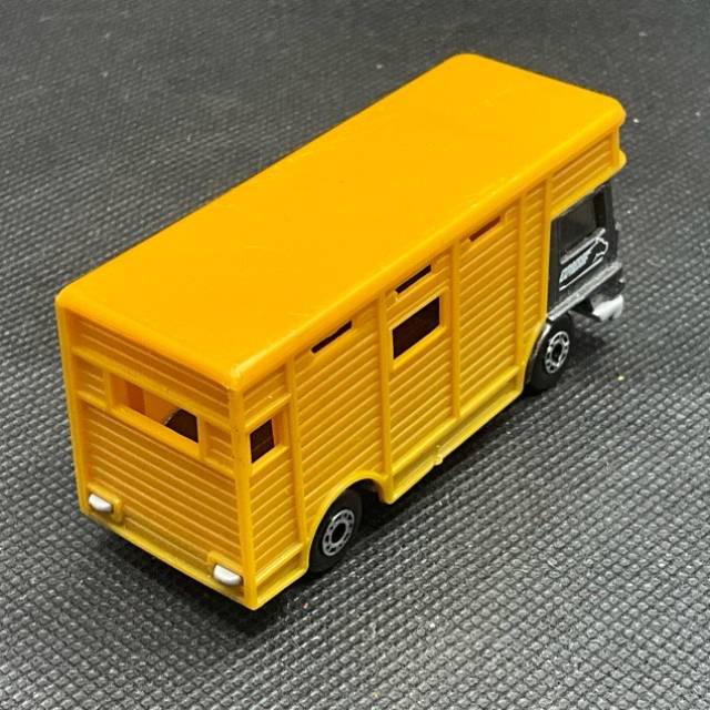 vintagetoy_60604.jpg