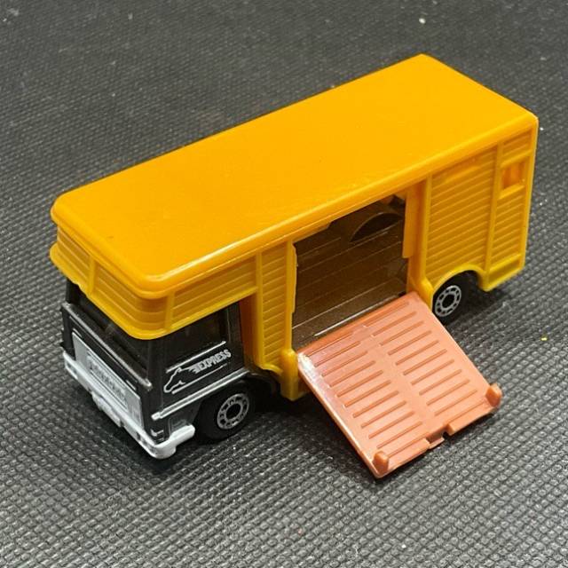 vintagetoy_60605.jpg