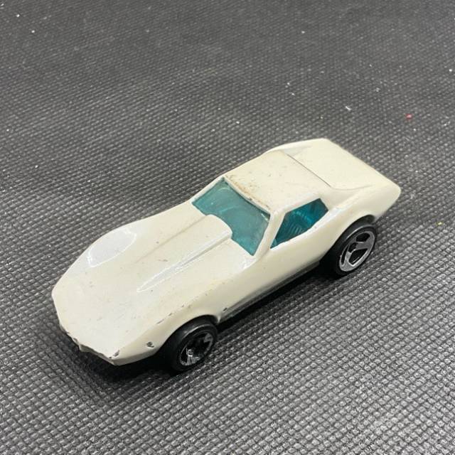 HL 1975 WHITE CHEVROLET CORVETTE Malaysia