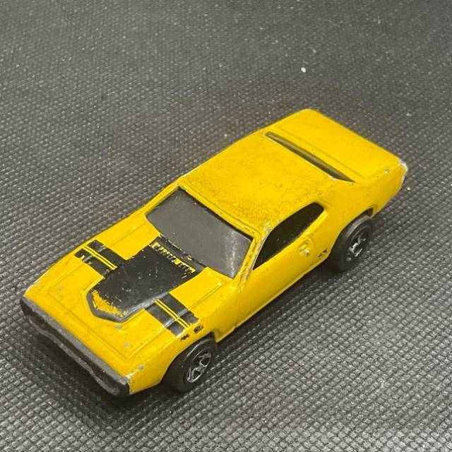 HL ‘71 PLYMOUTH GTX Yellow Thailand