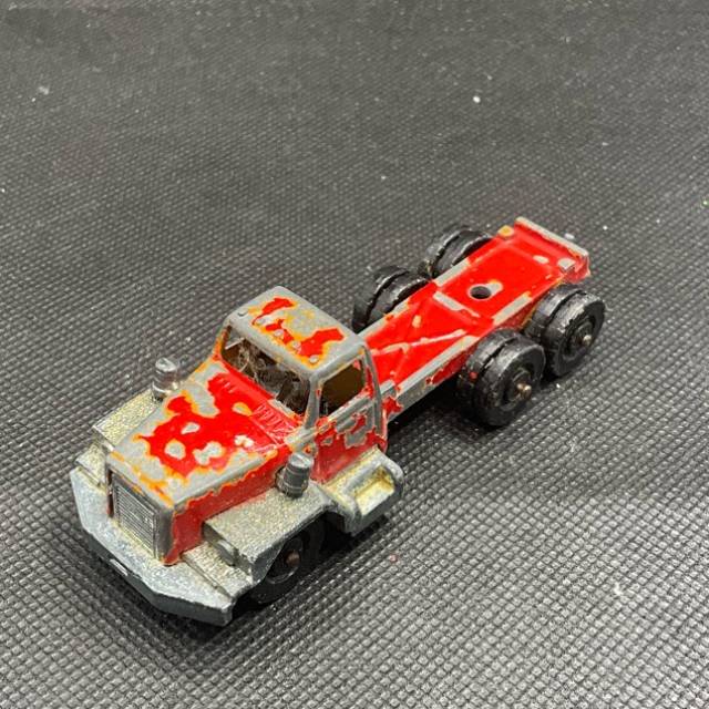 Fun Ho K1 International Artic Truck Red
