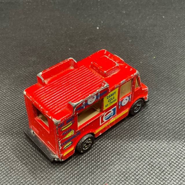 vintagetoy_60779.jpg