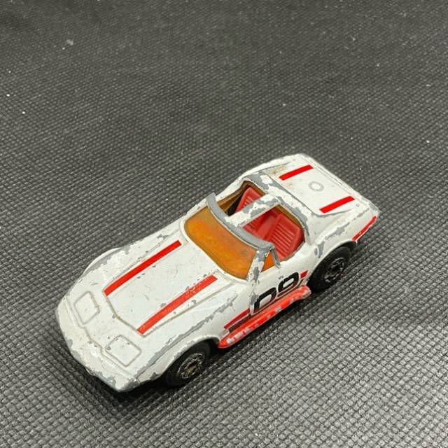 MB CHEVROLET CORVETTE White 09 1979