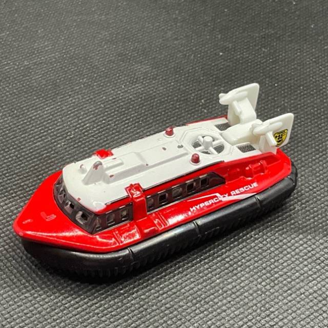 TOMICA HOVERCRAFT No 93 Red