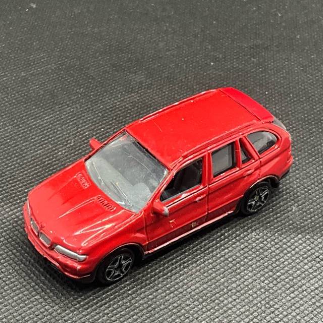 BMW X5 Model Car Red