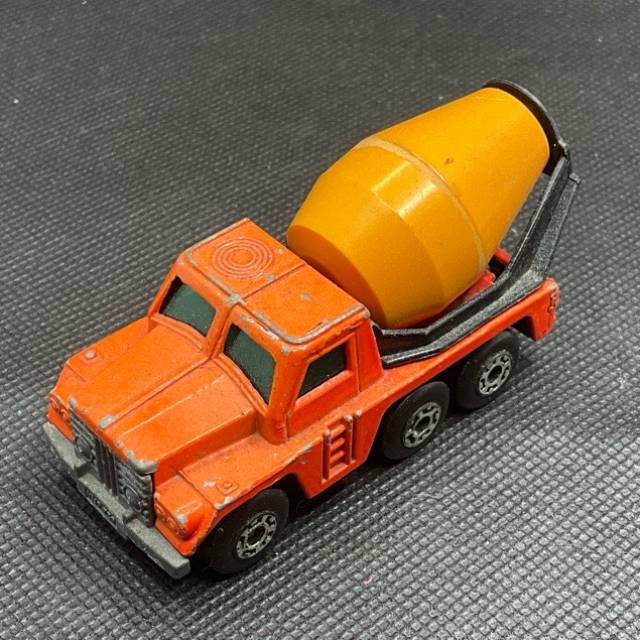 MB SUPERFAST CEMENT TRUCK No 19 1976